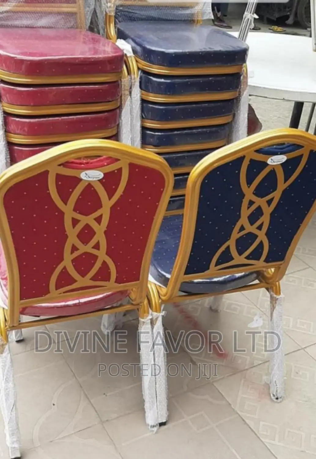 Strong Iron Back Banquet Chair for Event Centres