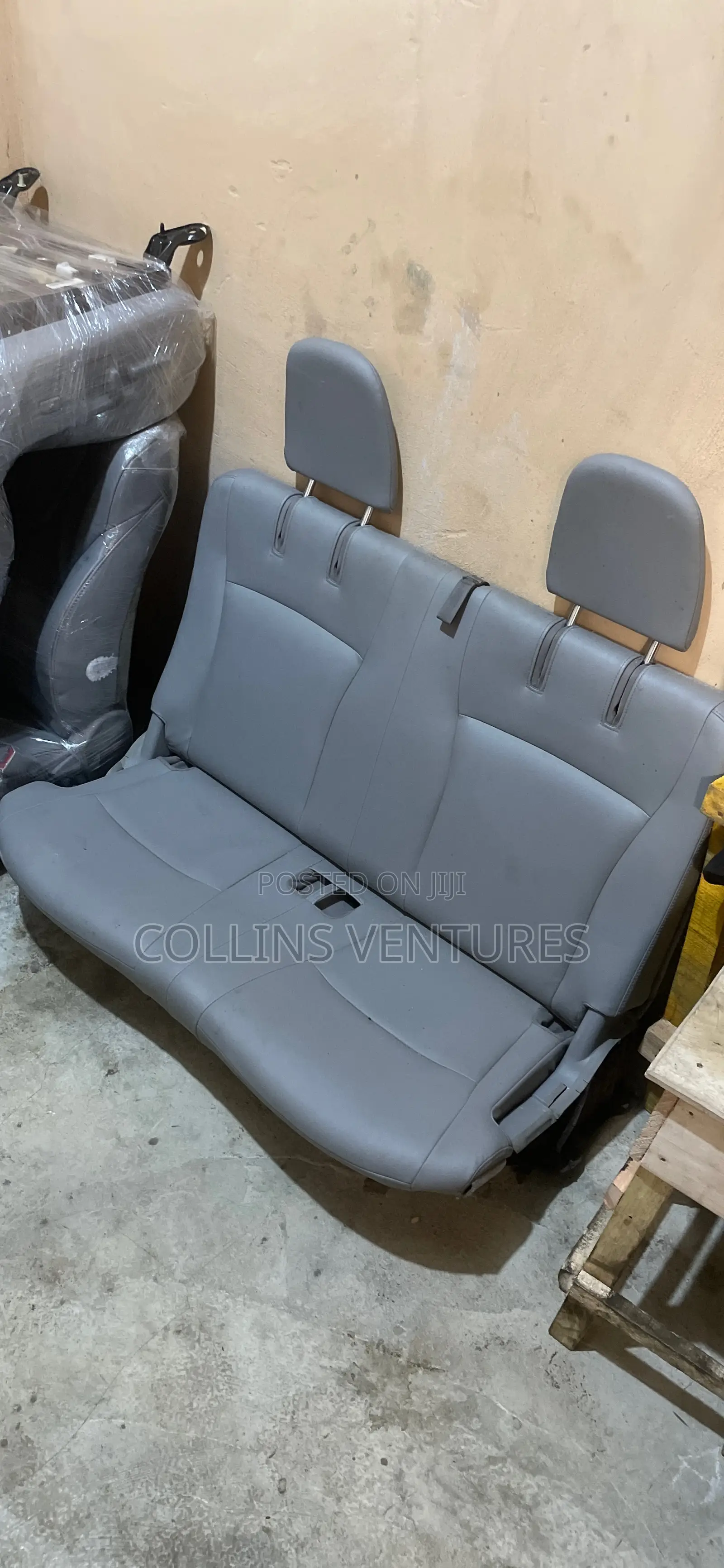 3roll Seat Toyota Highlander 2008-12 Available