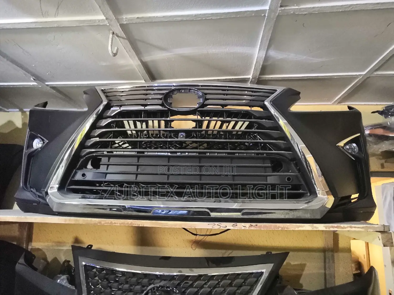 Complete Front Bumper Rx350 2018