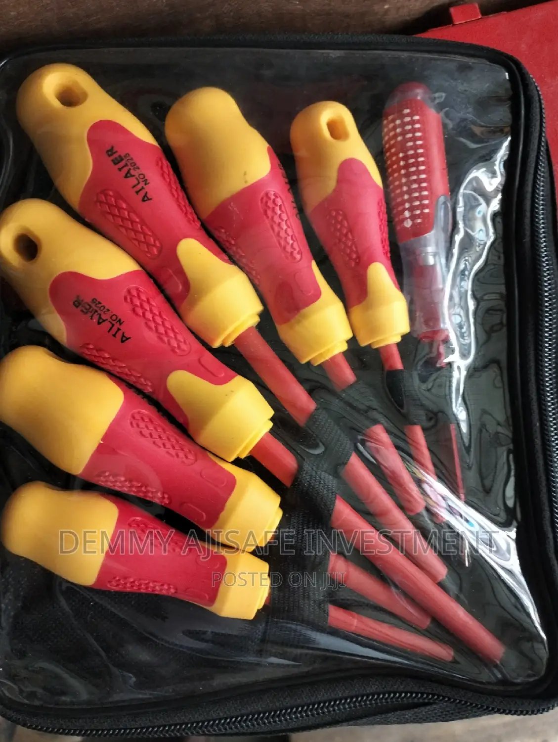Set of Electrical Screw Driver