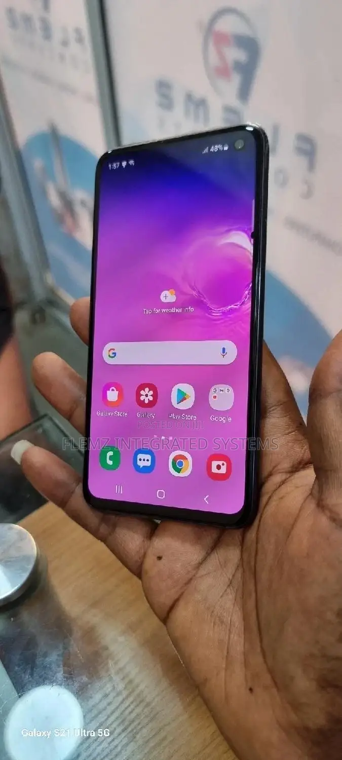 Samsung Galaxy S10e 128 GB Blue