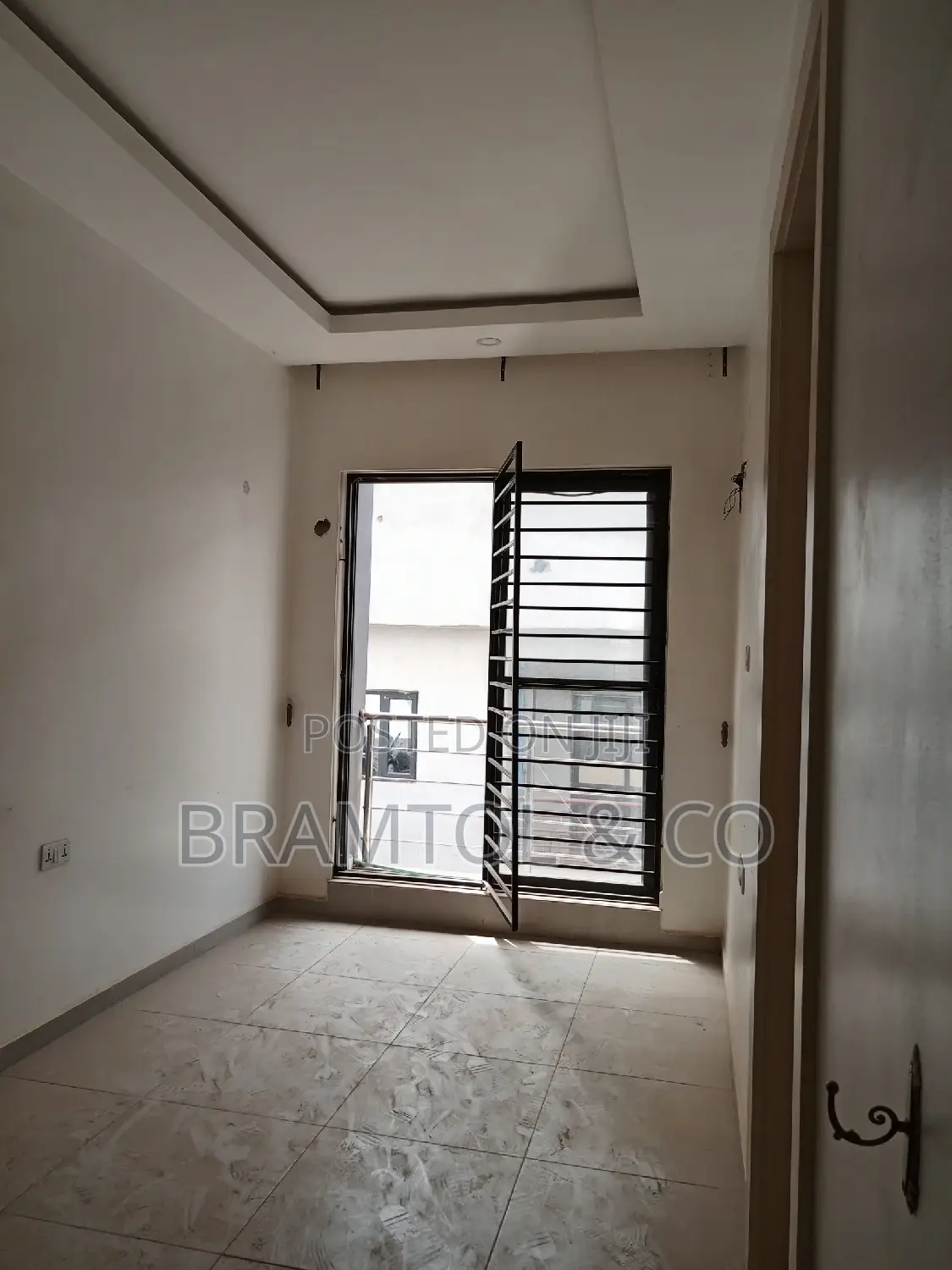 4bdrm Townhouse / Terrace in Jahi for rent