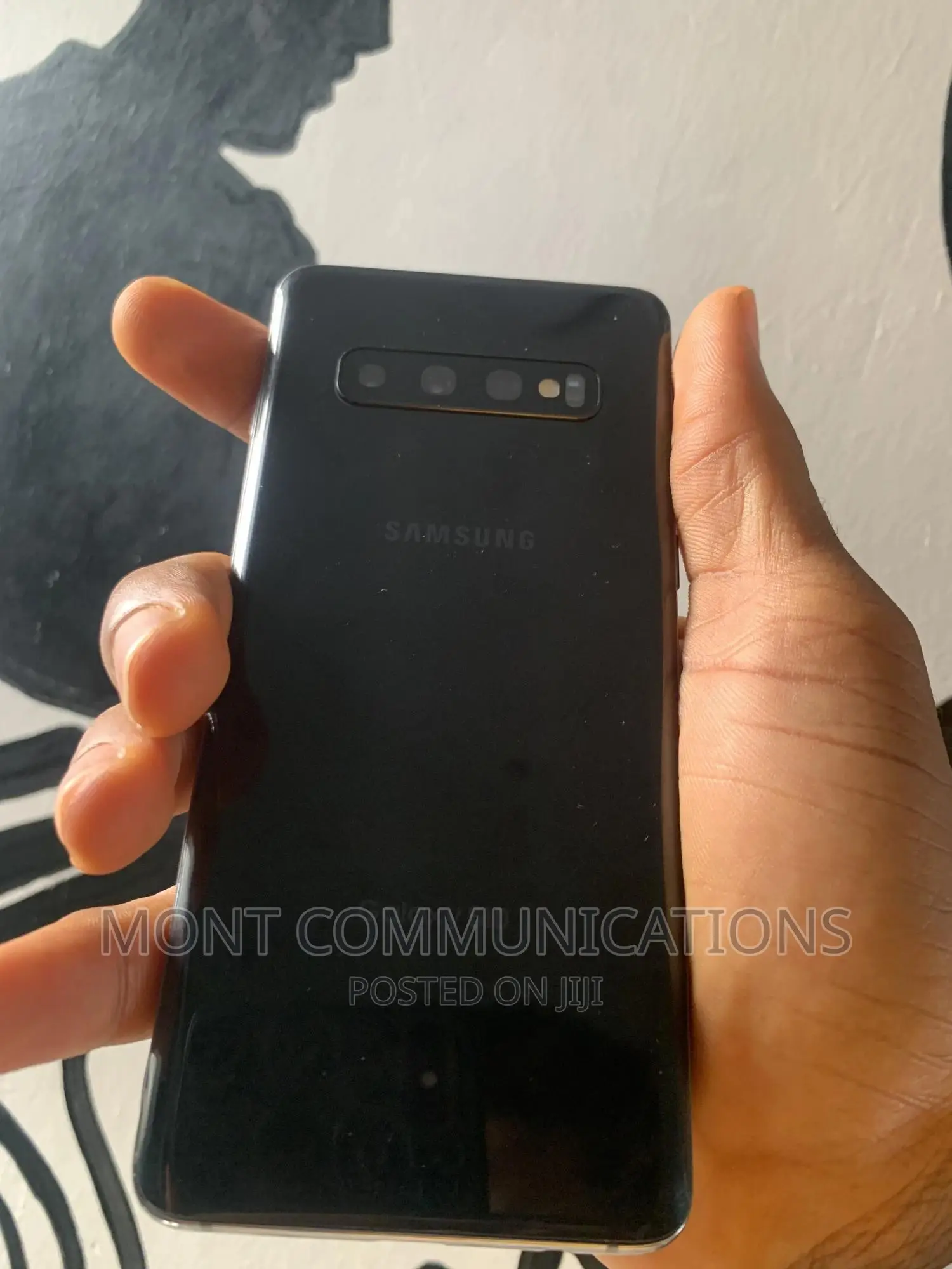 New Samsung Galaxy S10 128 GB Black