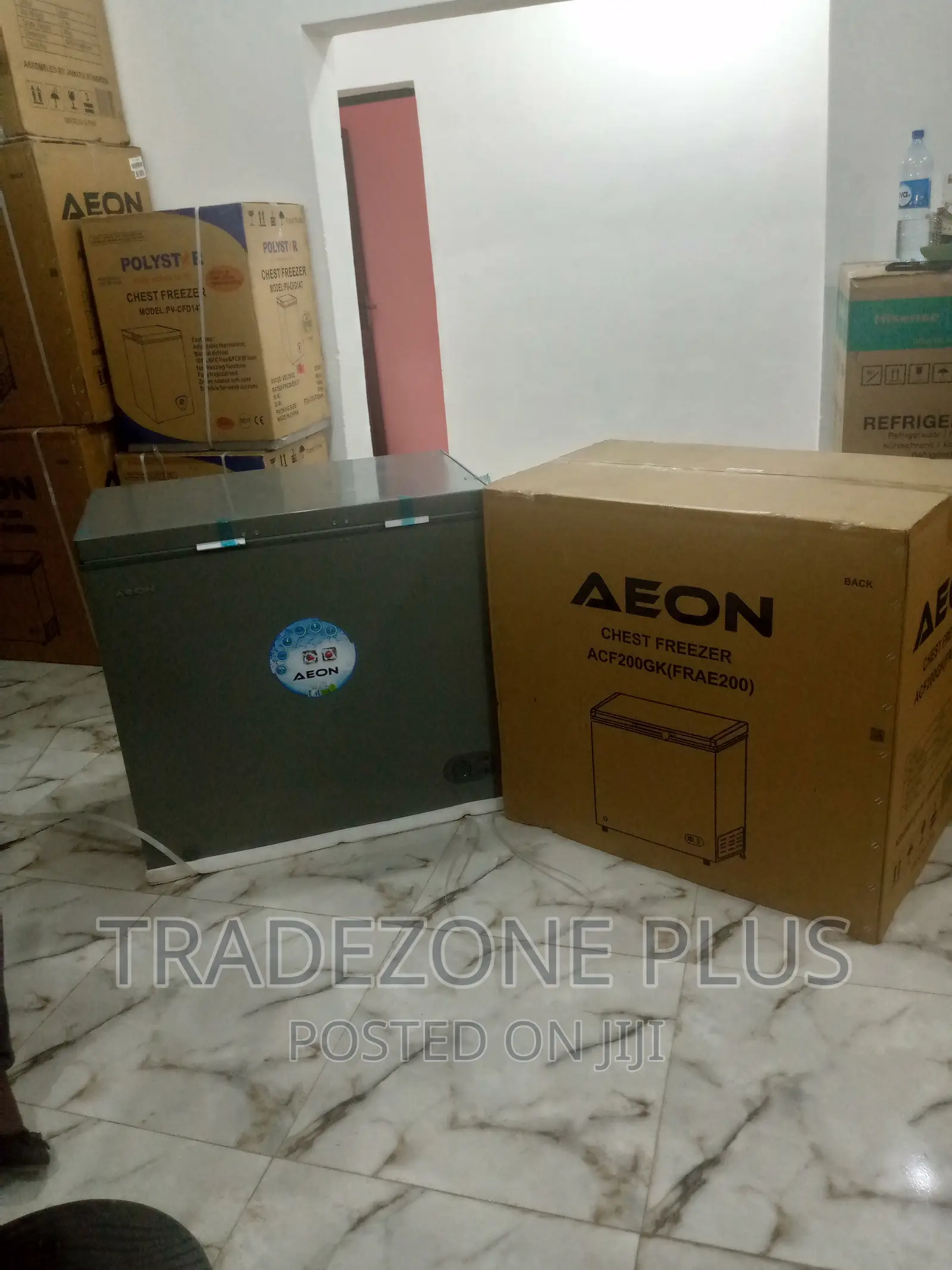 Aeon Chest Freezer 200litre (Acf100gk)Fra200- Grey