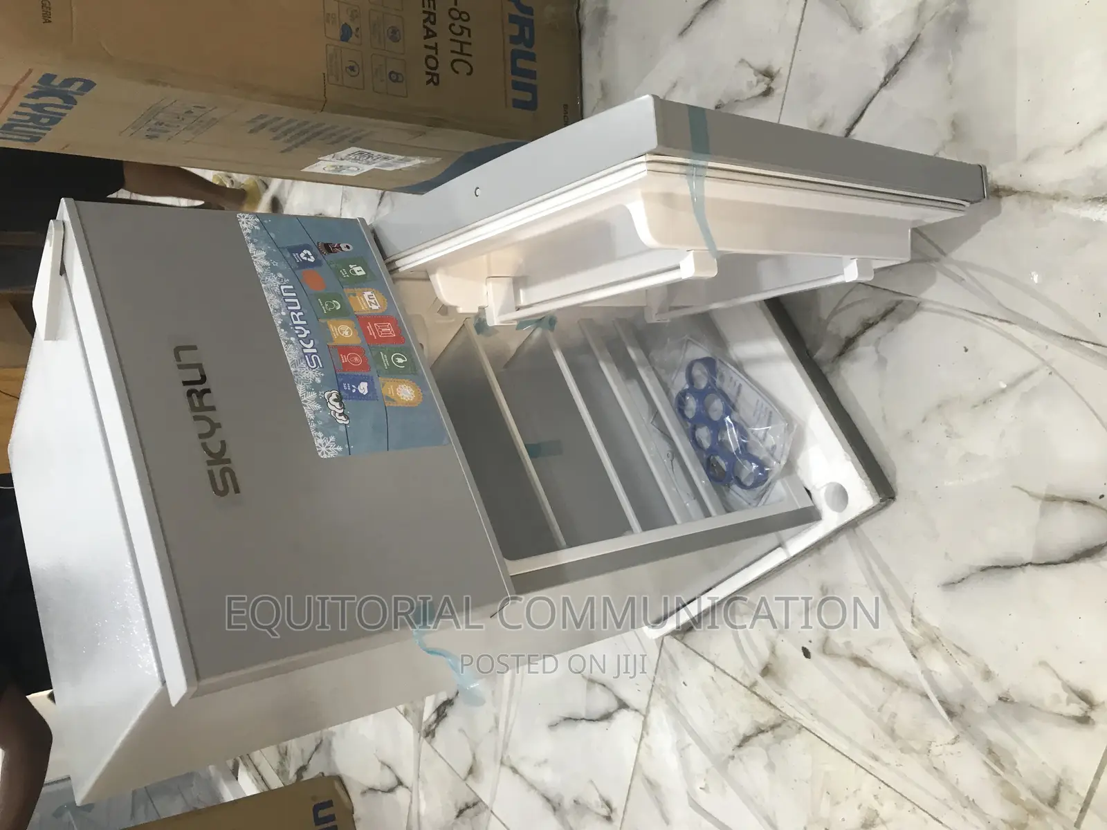 (Skyrun ) Double Door Refigerator Is Avalible