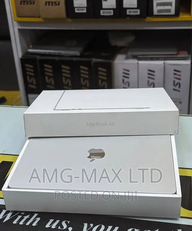 Laptop Apple MacBook Air 2022 M2 8GB Apple M2 SSD 256GB