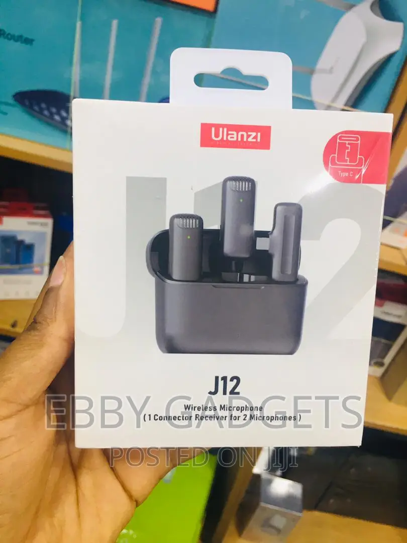 Ulanzi J12 Dual Wireless Lavalier Microphone