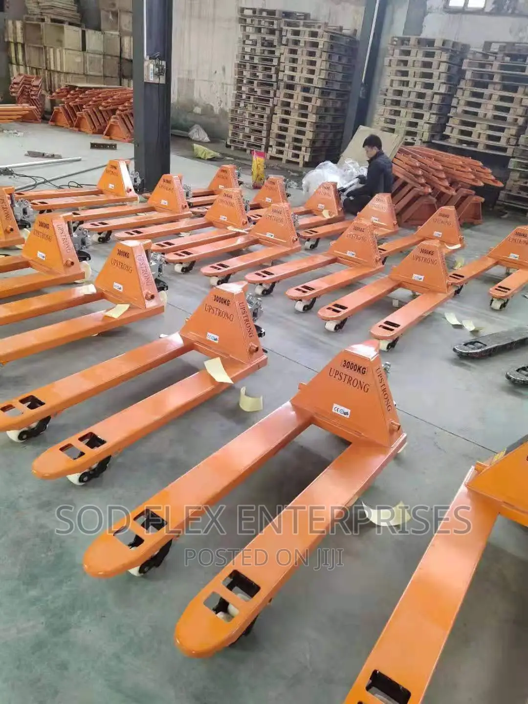 3 Tons Upstrong Industrial Pallet Trucks for Load