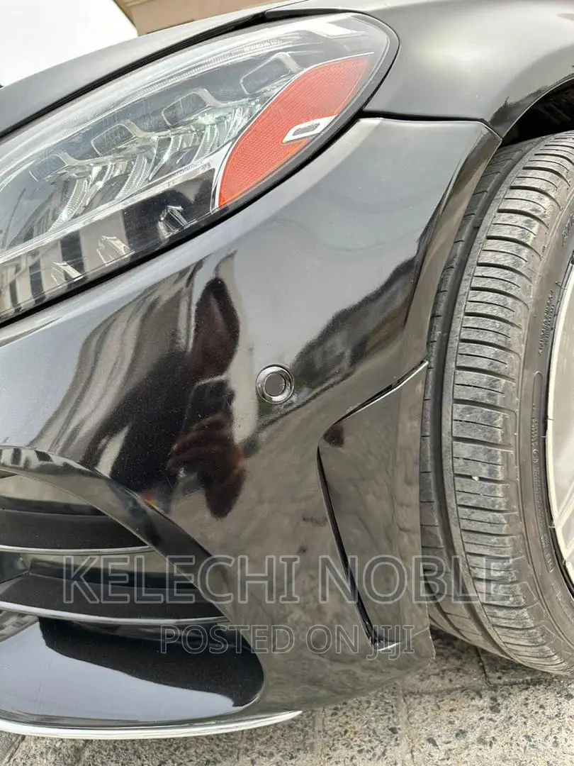 Mercedes-Benz C300 2020 Black