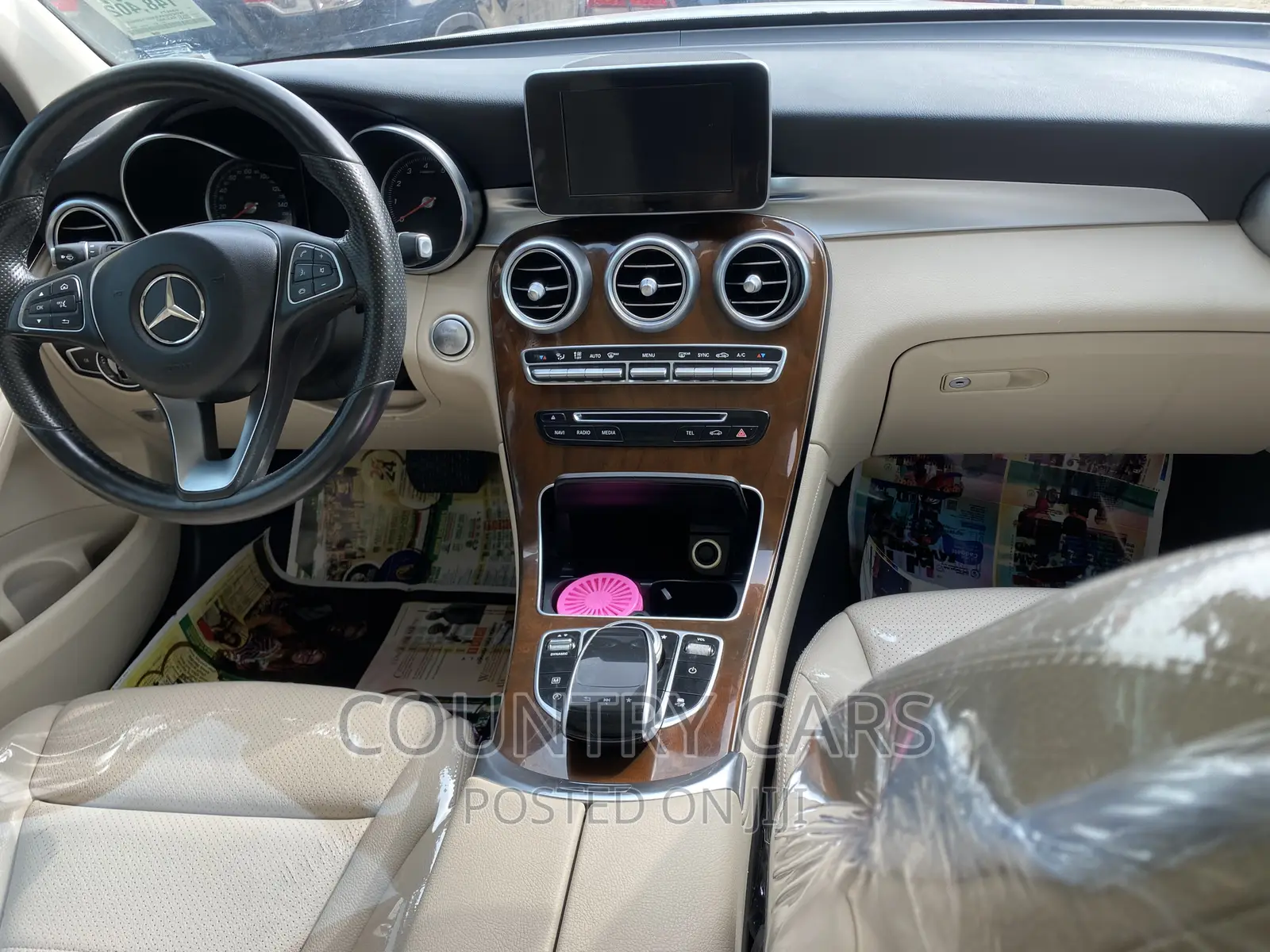Mercedes-Benz GLC-Class 2018 White