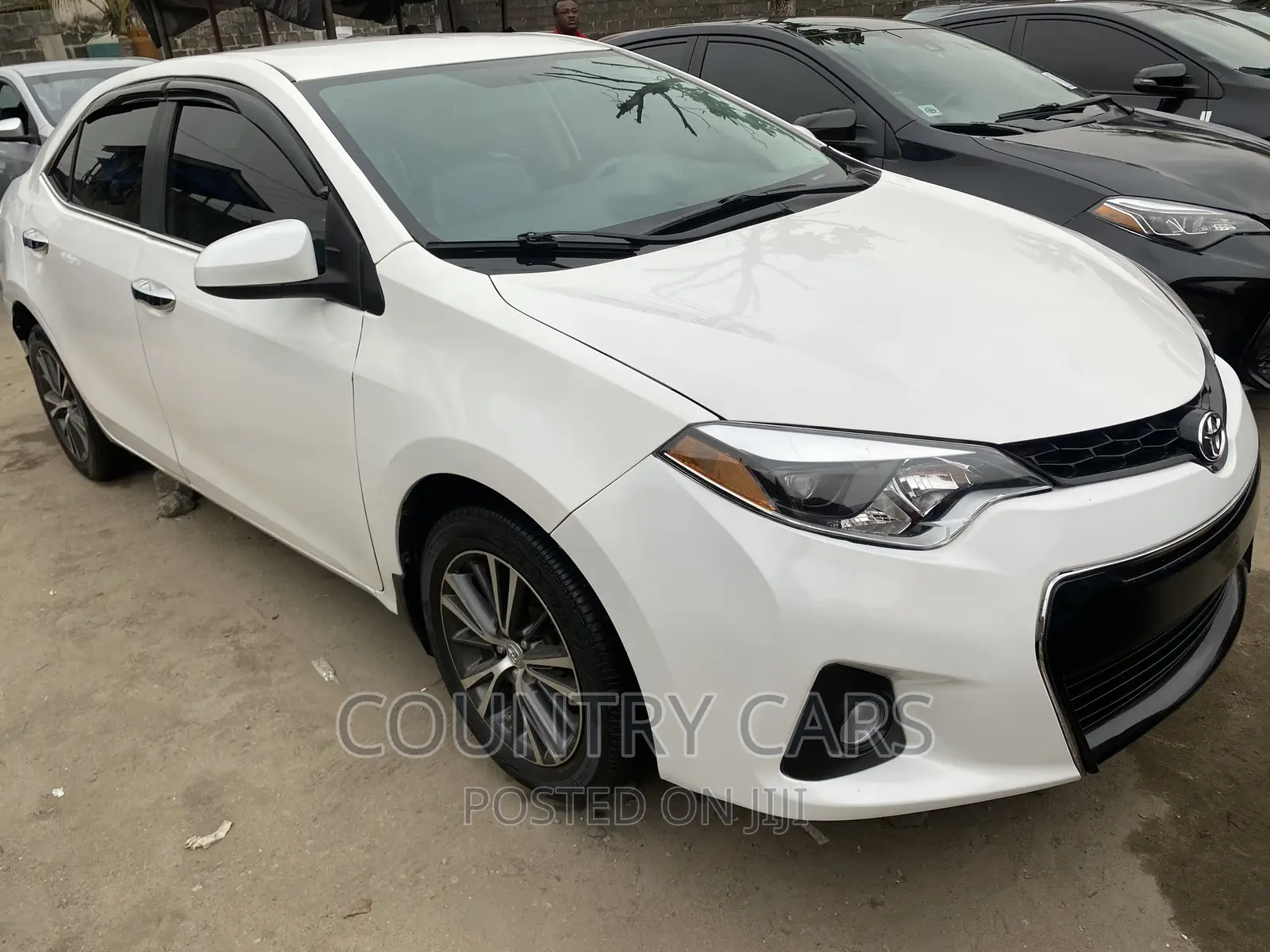 Toyota Corolla 2016 White