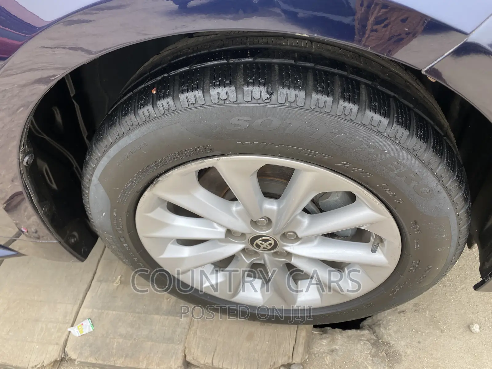 Toyota Corolla LE 2022 Blue
