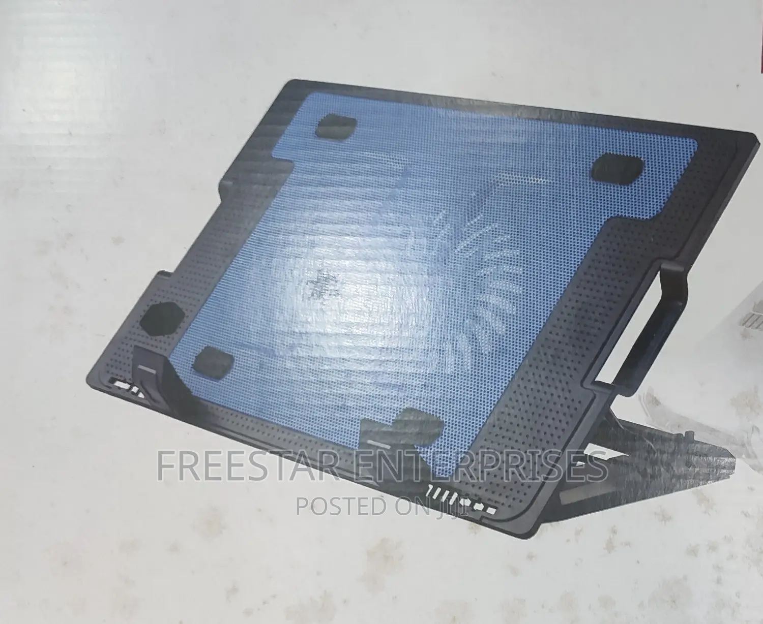 Laptop Cooling Pad. Laptop Stand With Laptop Cooling Pad.