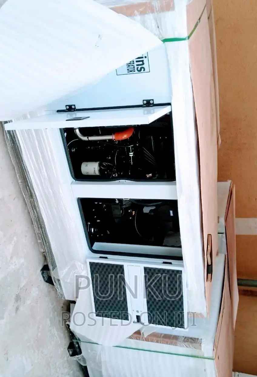 ~30 Kva Perkins Power Generator With Pure Copper Capacity