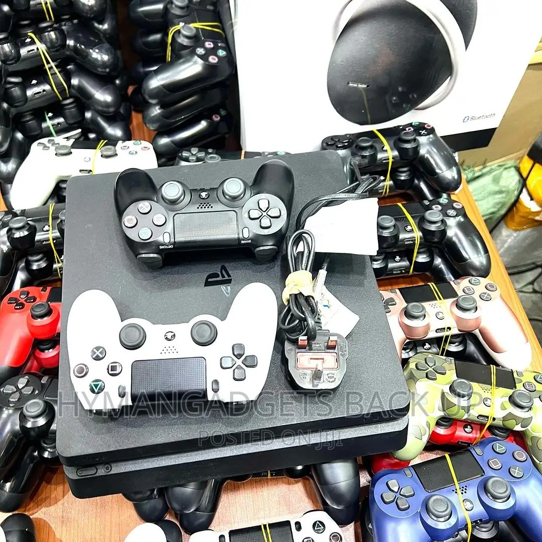 Grade a UK Used PS4 With Slim Complete Accessories