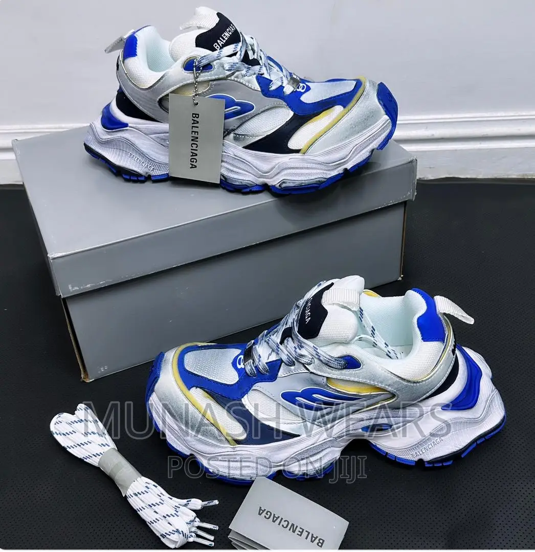 Luxury BALENCIAGA Track Runner