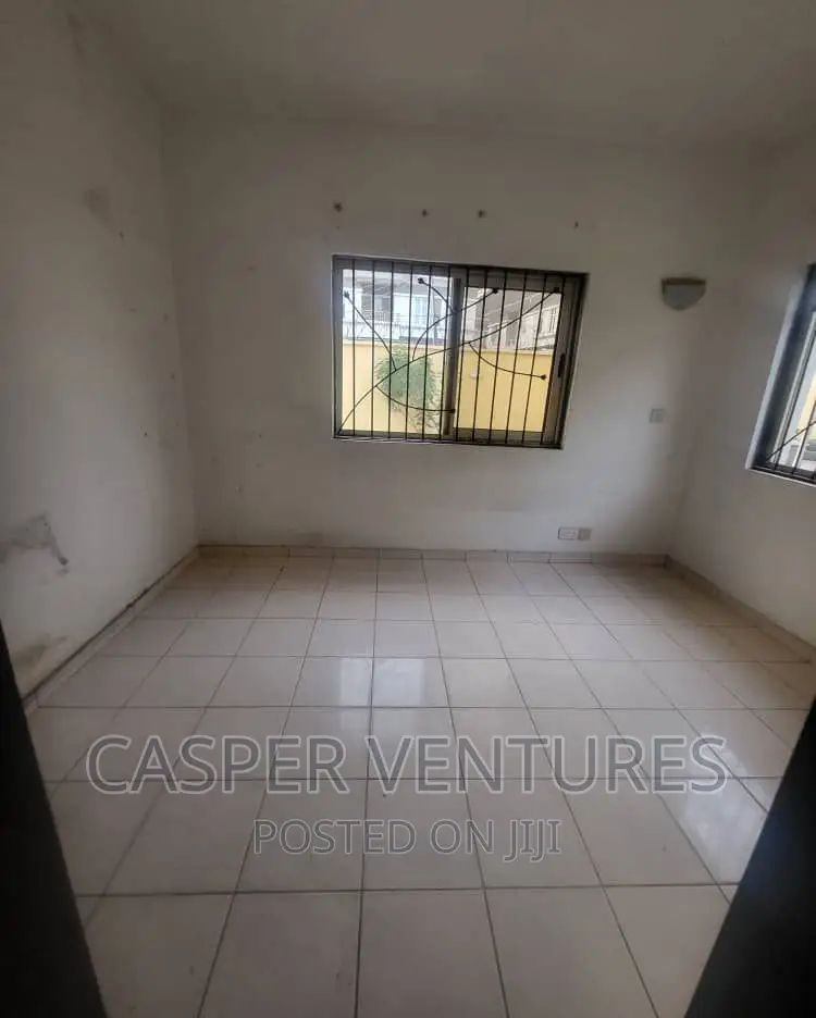 Studio Apartment in Cluster, Ikota for rent