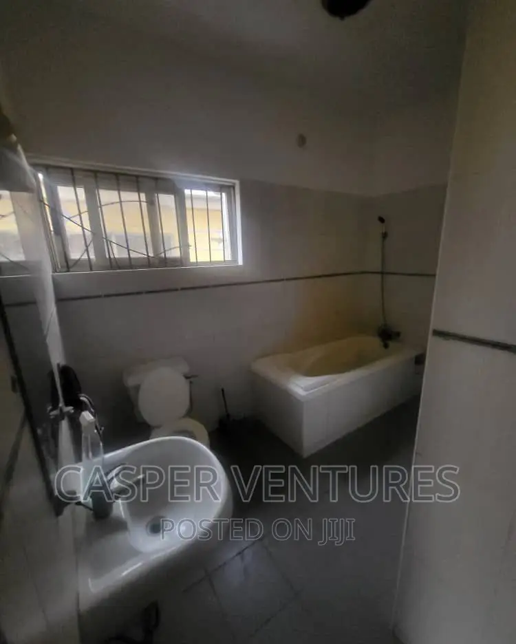 Studio Apartment in Cluster, Ikota for rent