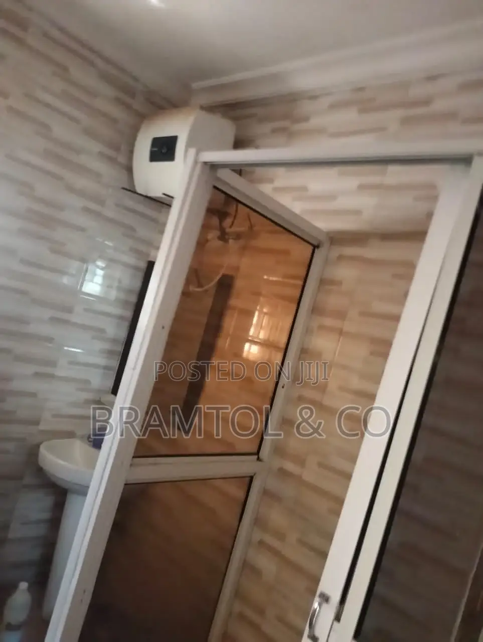 3bdrm Bungalow in FHA for rent