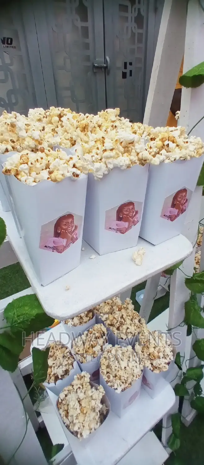 POPCORN OR GIFT STAND Is Available for Rent in Ikorodu