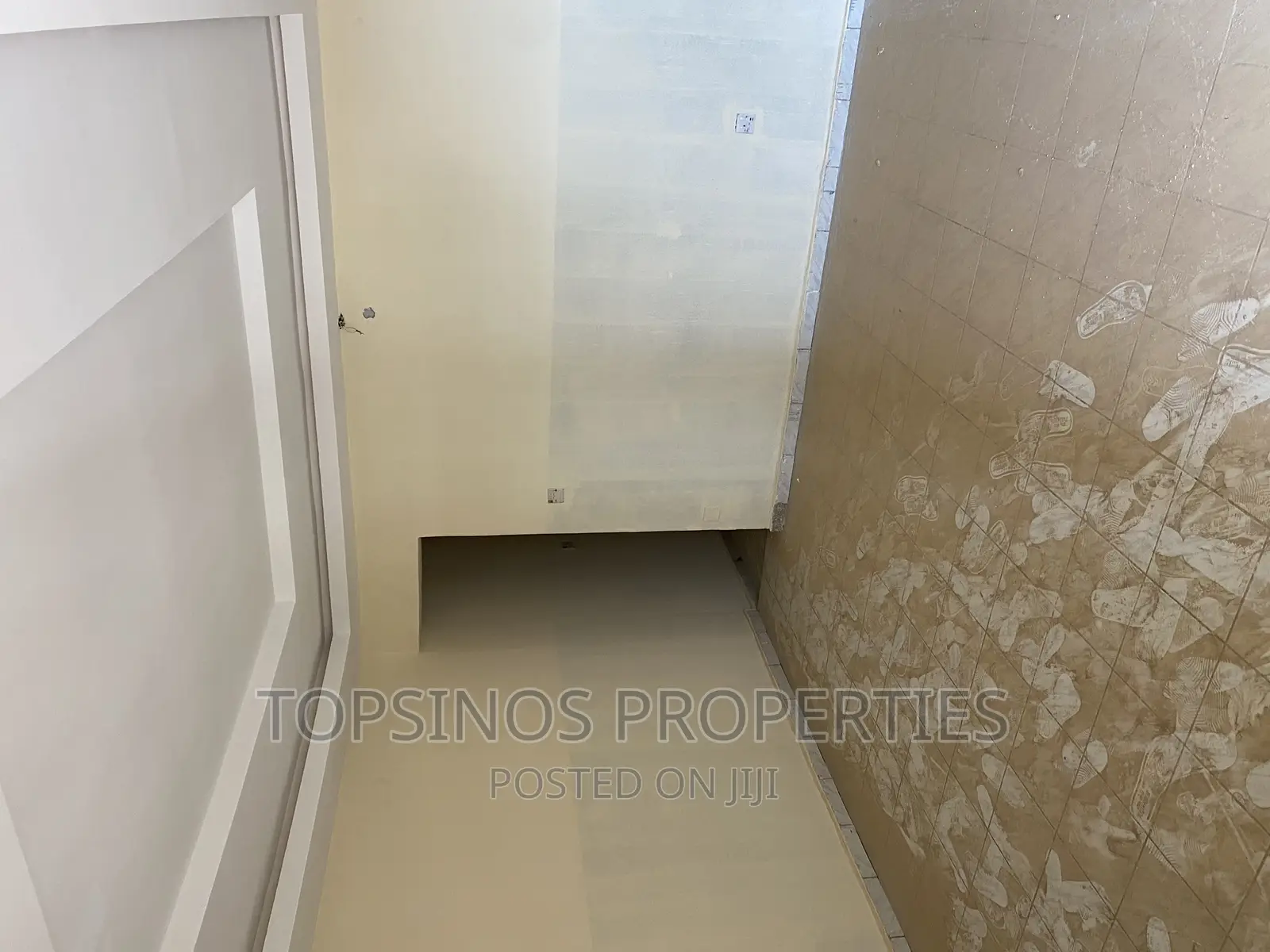 1bdrm Block of Flats in Dawaki for rent