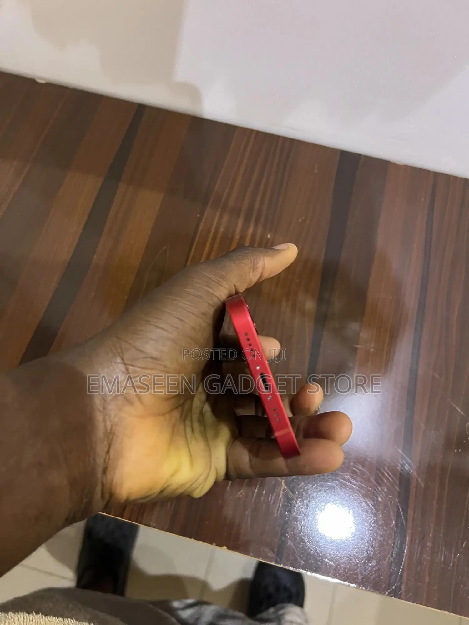 Apple iPhone 13 256 GB Red
