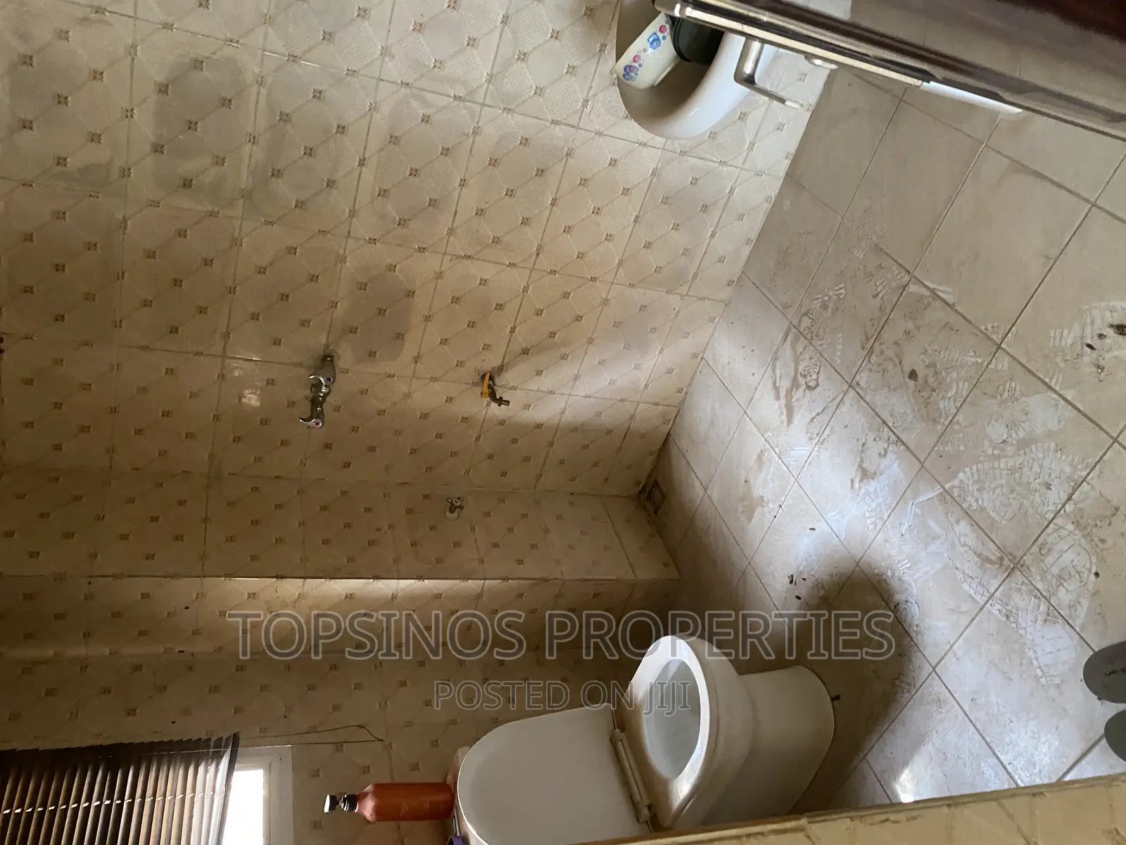 2bdrm Block of Flats in Dawaki for rent
