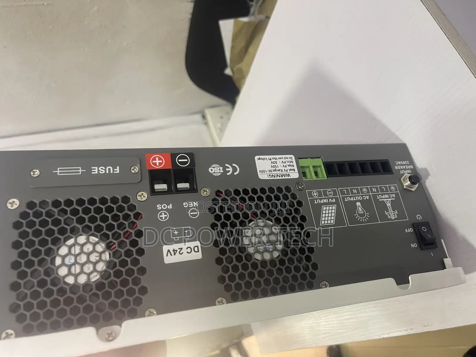 3.5kva/24v Hybrid Inverter With 60ah MPPT Charge Controller