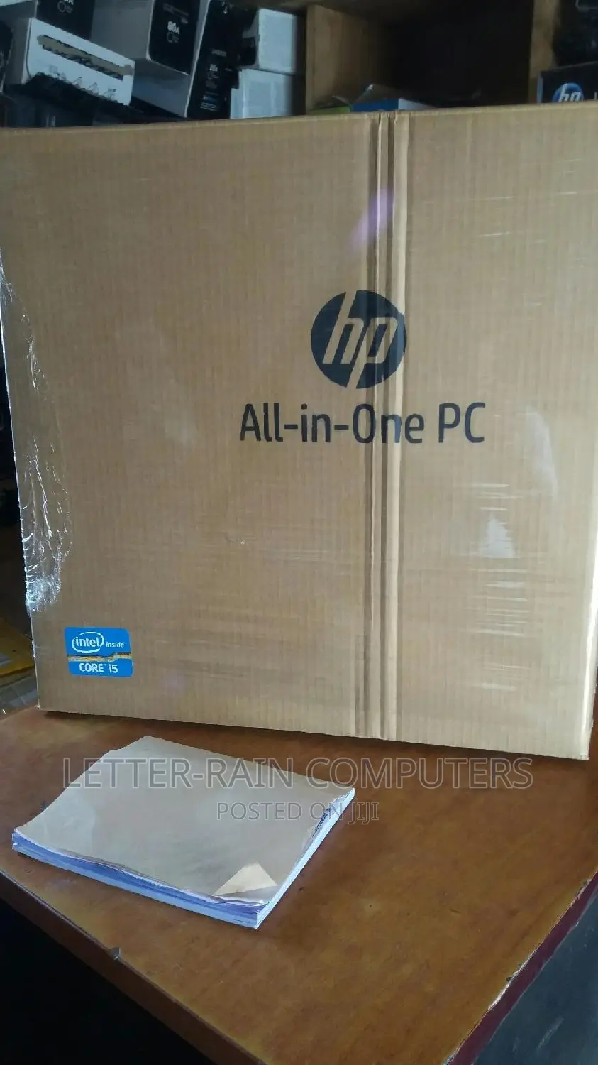 New Desktop Computer HP AiO 20 4GB Intel Core i5 HDD 500GB