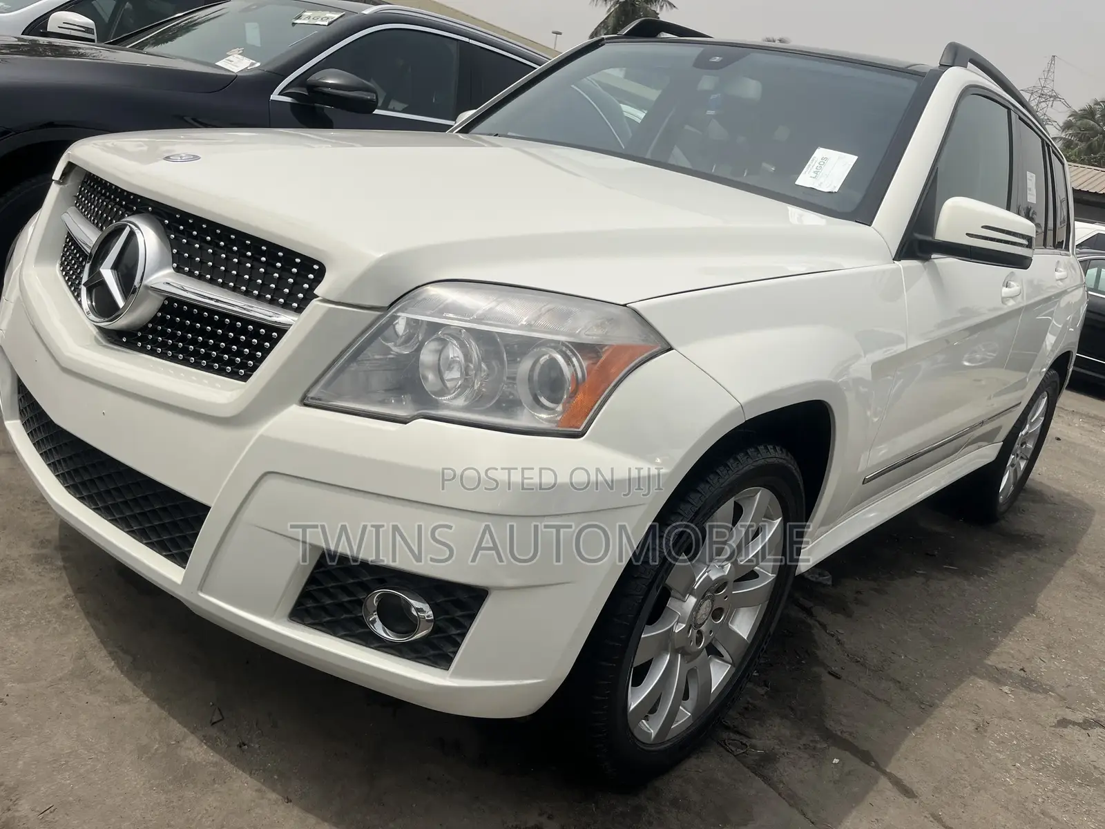 Mercedes-Benz GLK-Class 350 4MATIC 2012 White