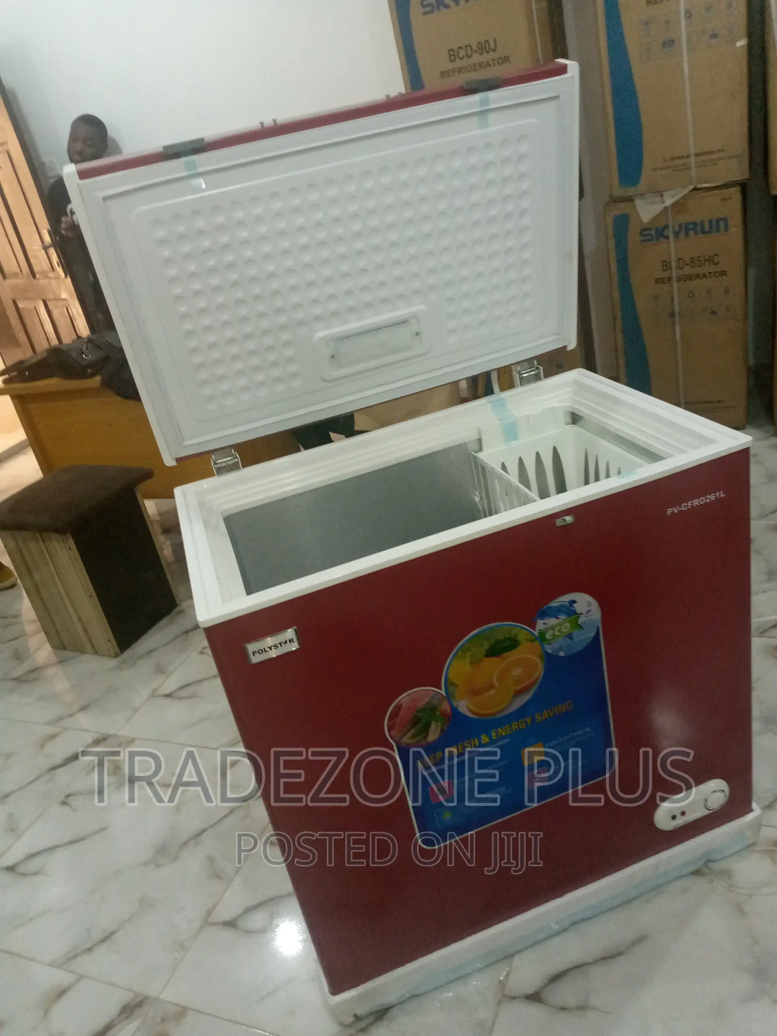 Fast Freezing Polystar Chest Freezer 216L
