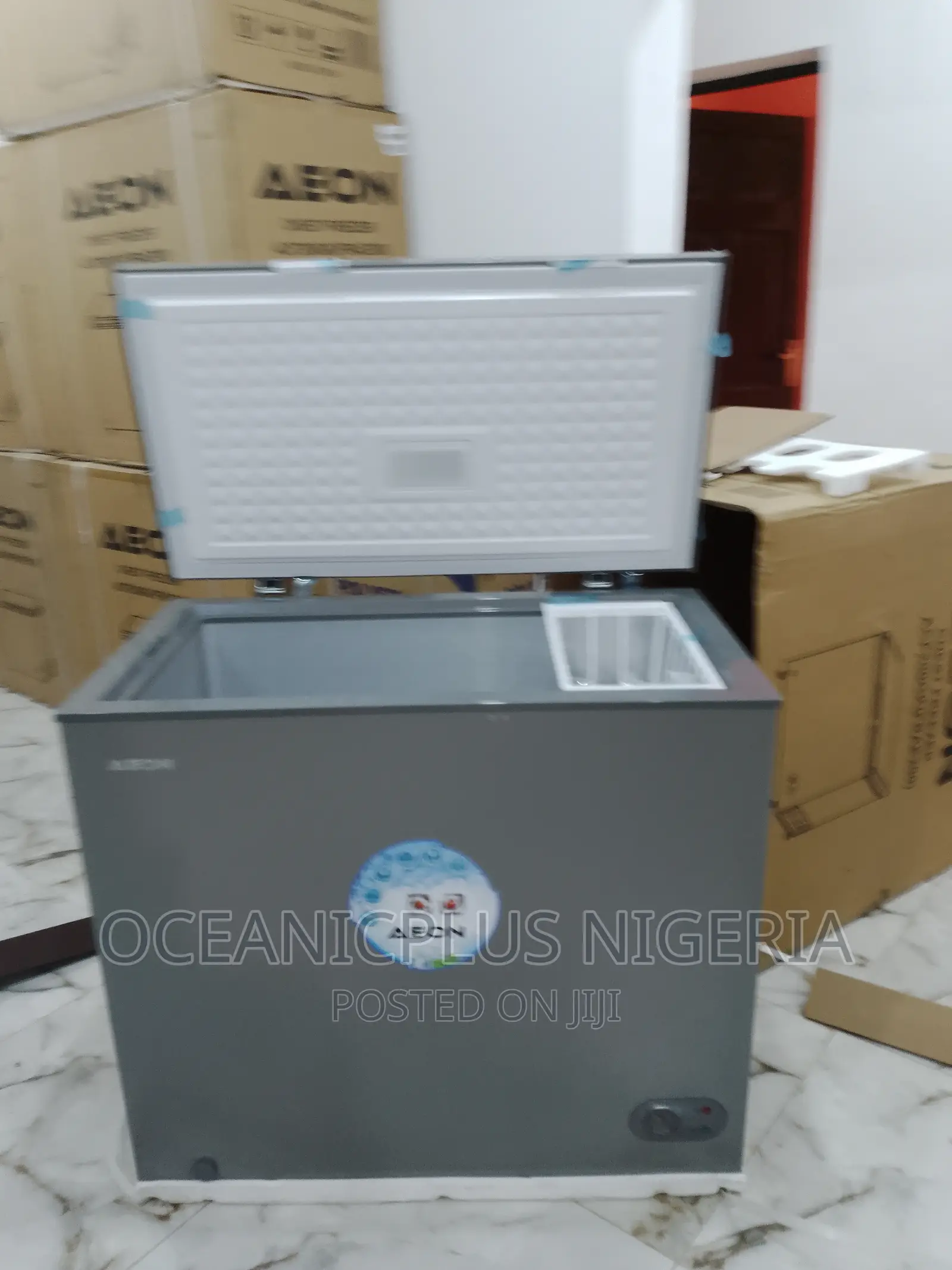 Aeon - Chest Freezer -200litres