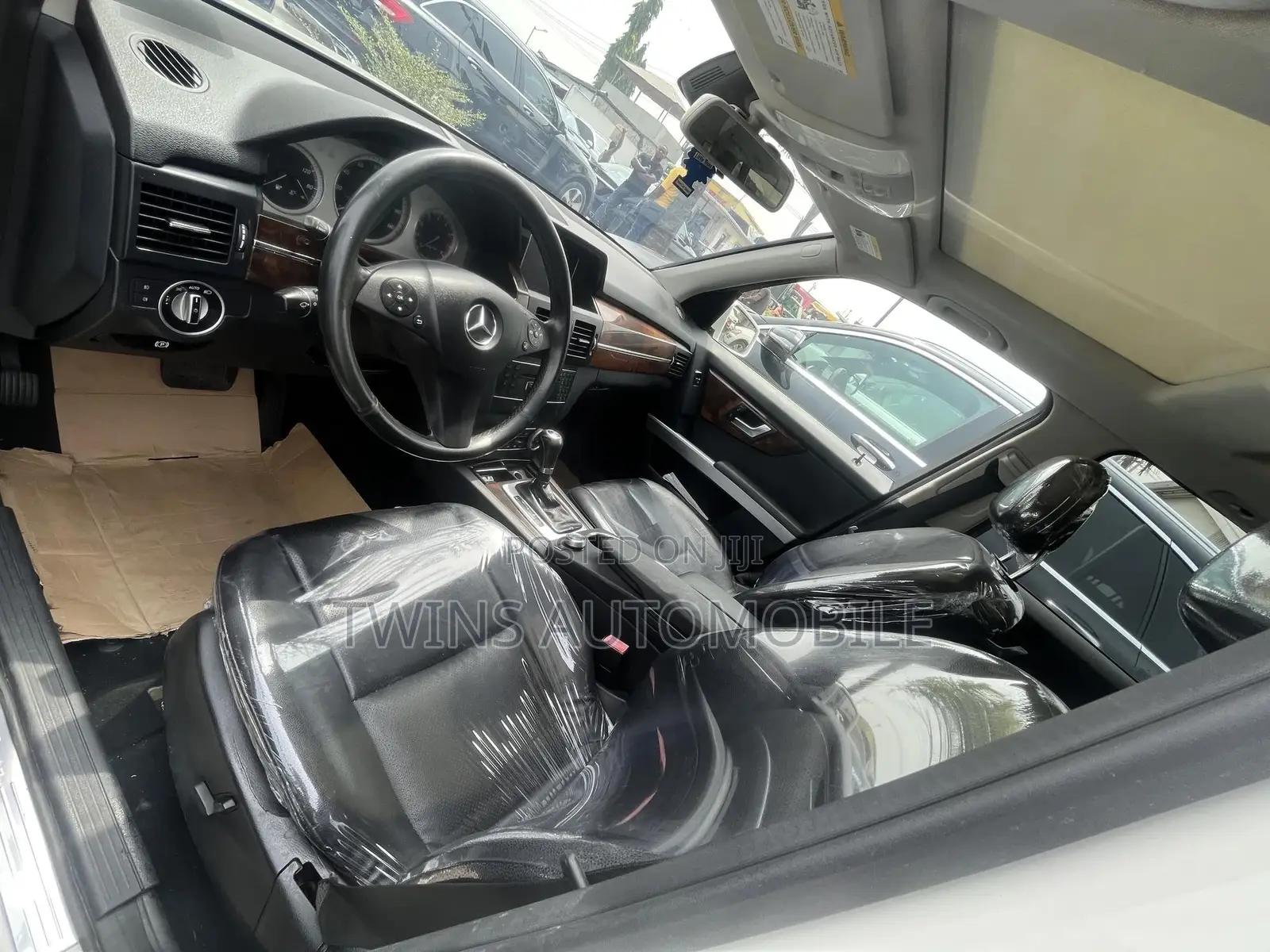 Mercedes-Benz GLK-Class 350 4MATIC 2012 White
