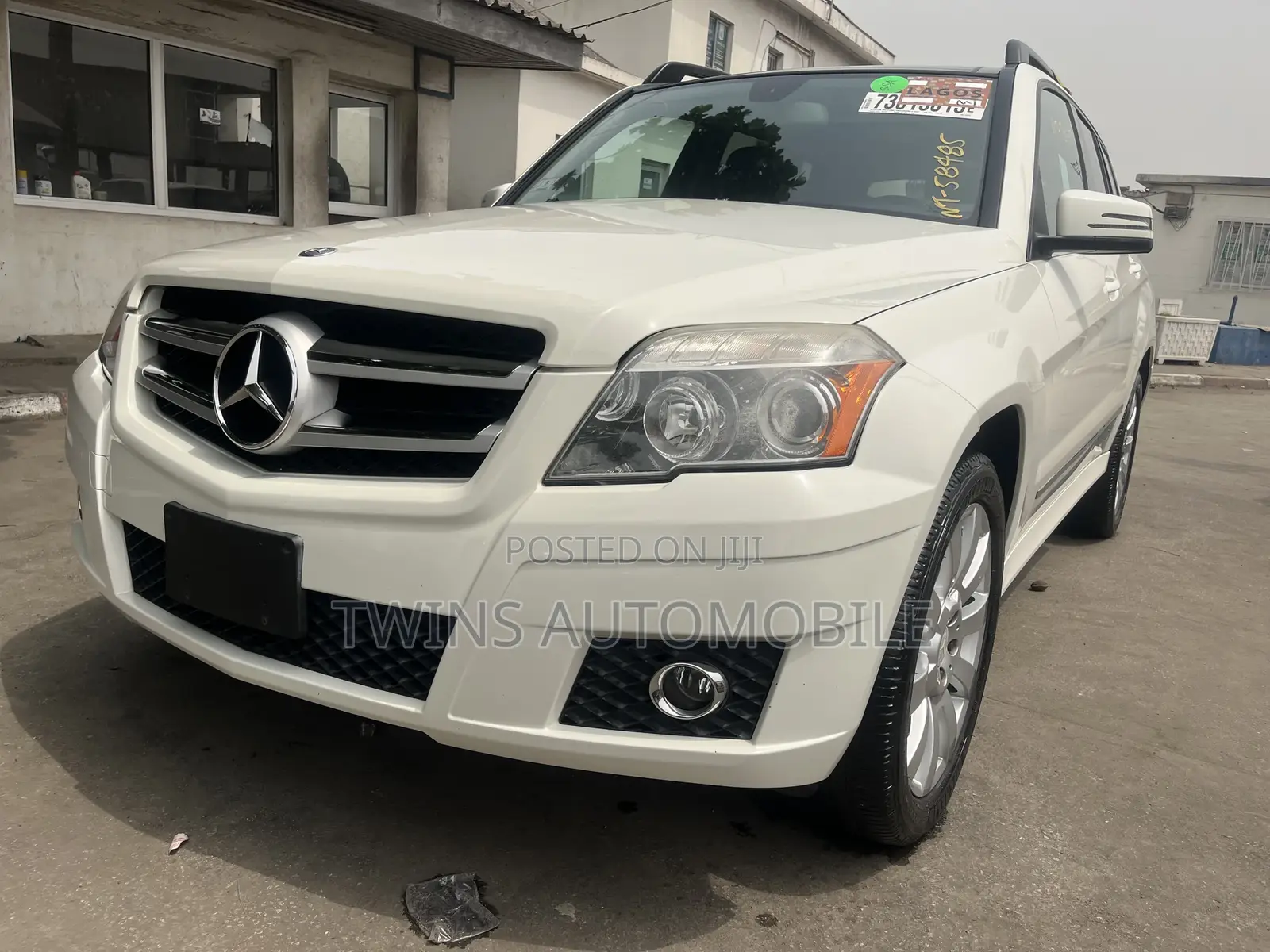 Mercedes-Benz GLK-Class 350 4MATIC 2012 White