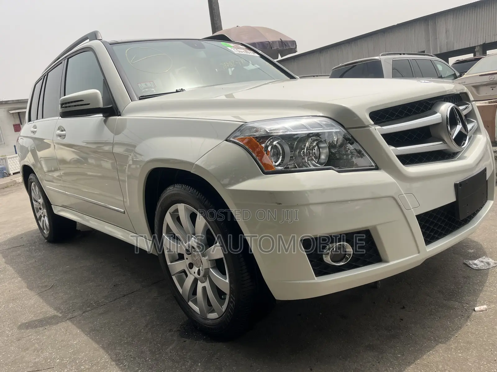 Mercedes-Benz GLK-Class 350 4MATIC 2012 White