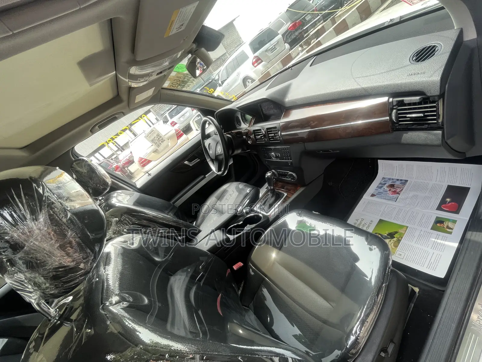 Mercedes-Benz GLK-Class 350 4MATIC 2012 White