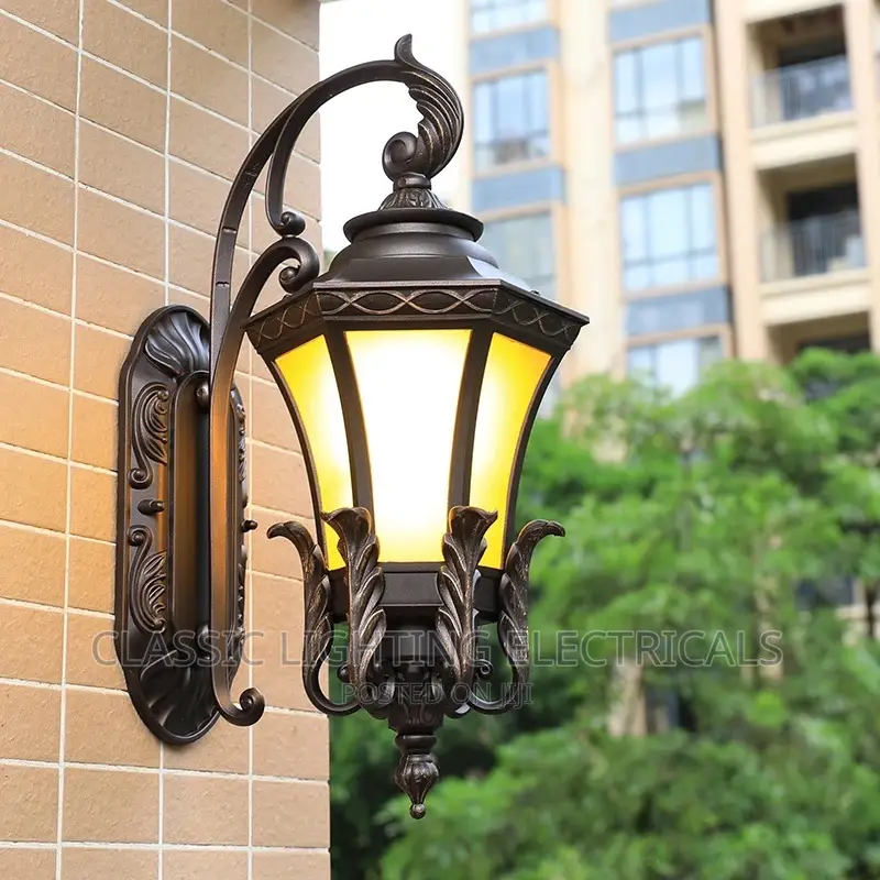 European Style Outdoor Waterproof Courtyard Door Light