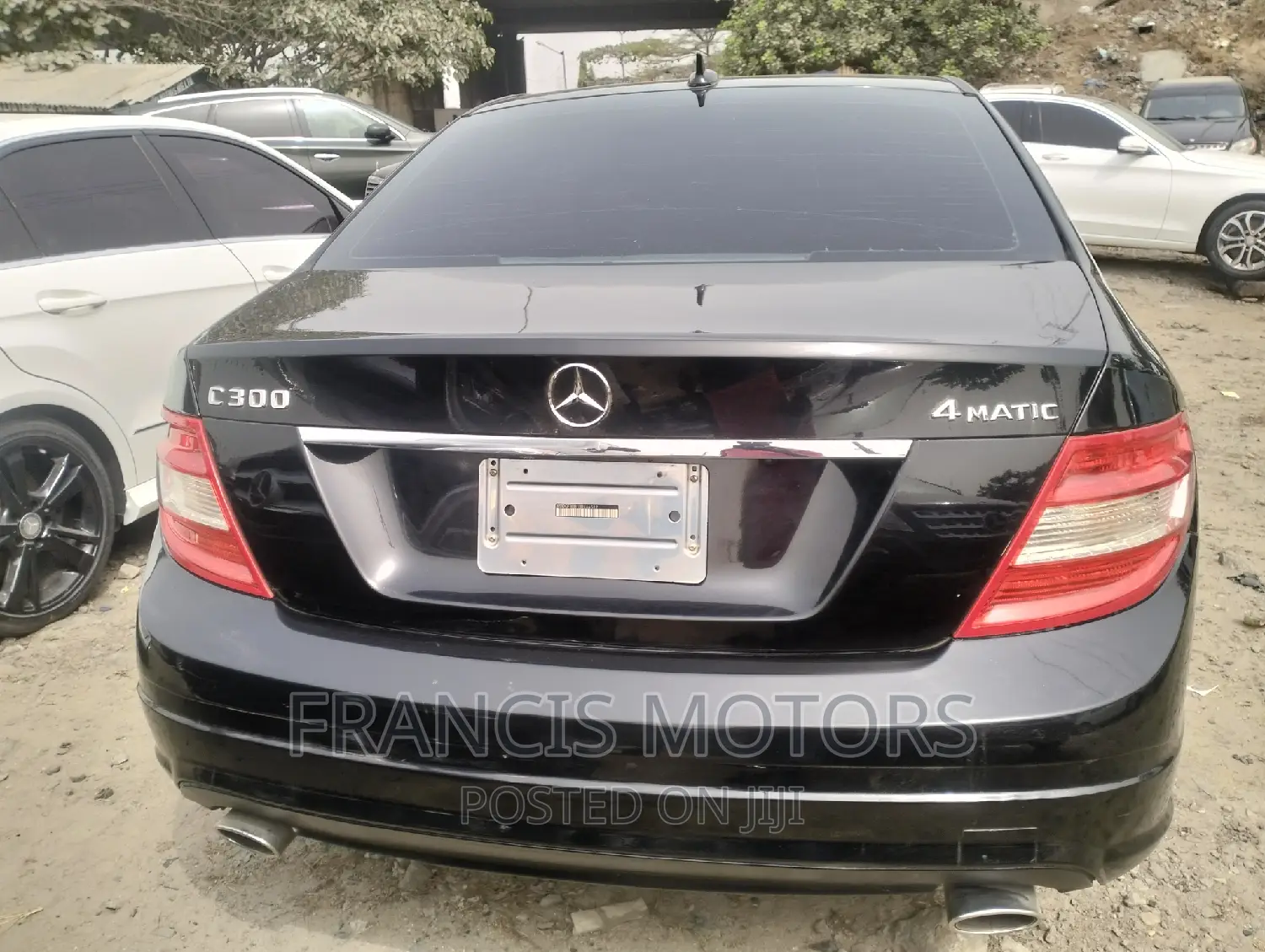 Mercedes-Benz C300 2010 Black
