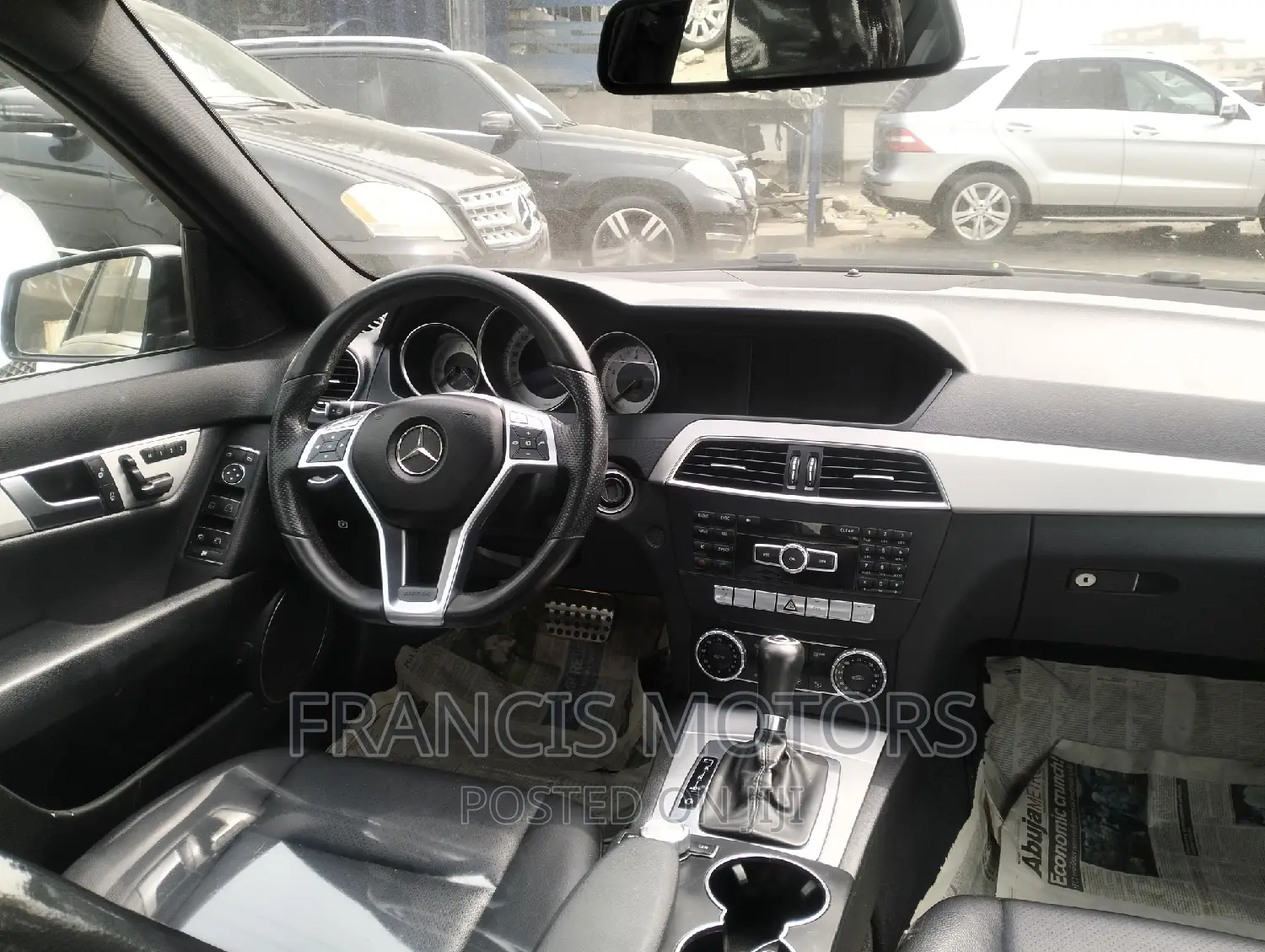 Mercedes-Benz C300 2014 Black