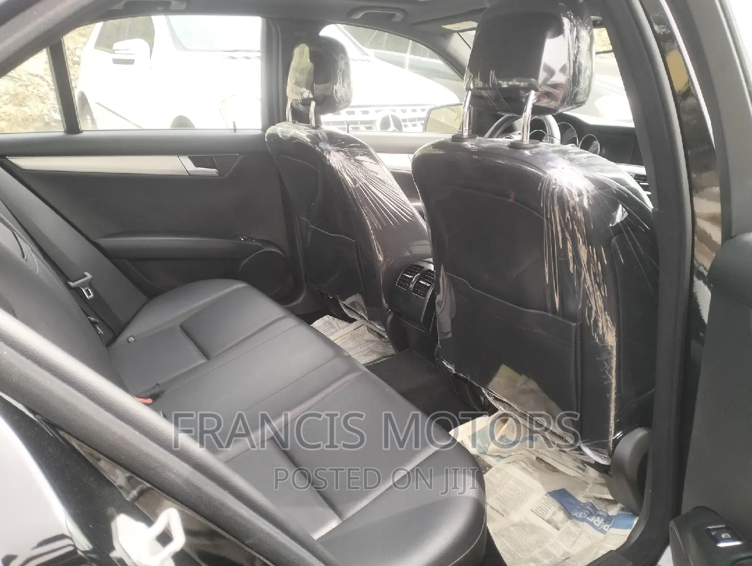Mercedes-Benz C300 2014 Black