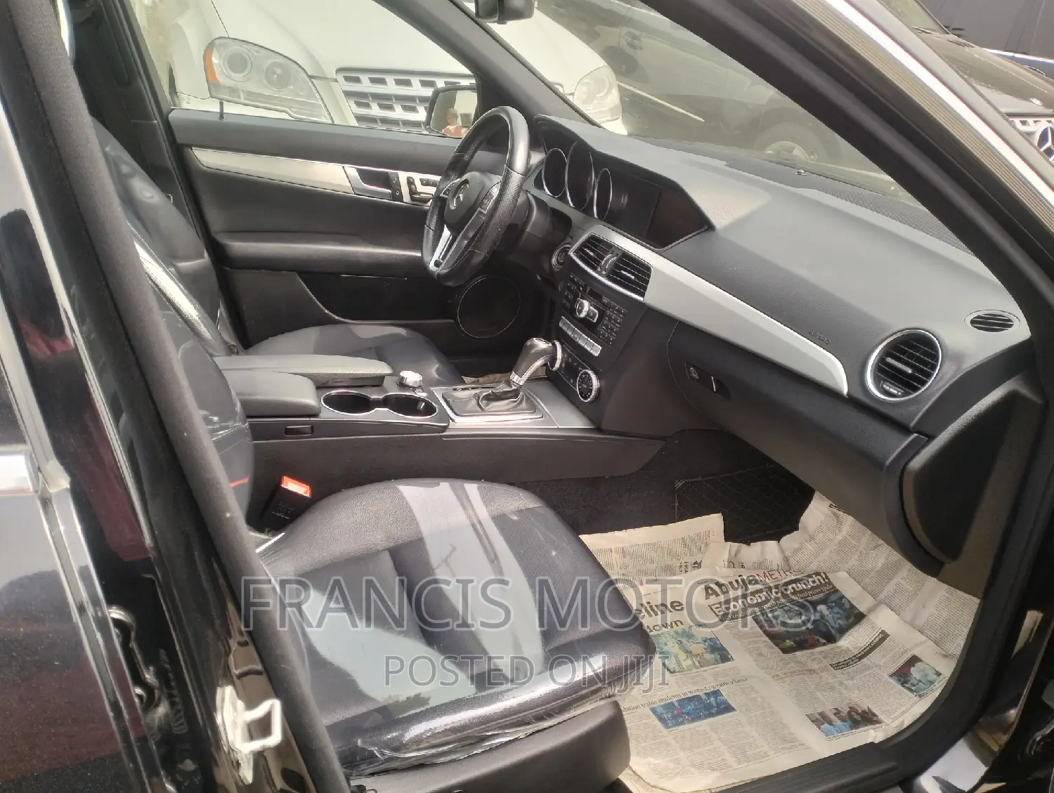 Mercedes-Benz C300 2014 Black