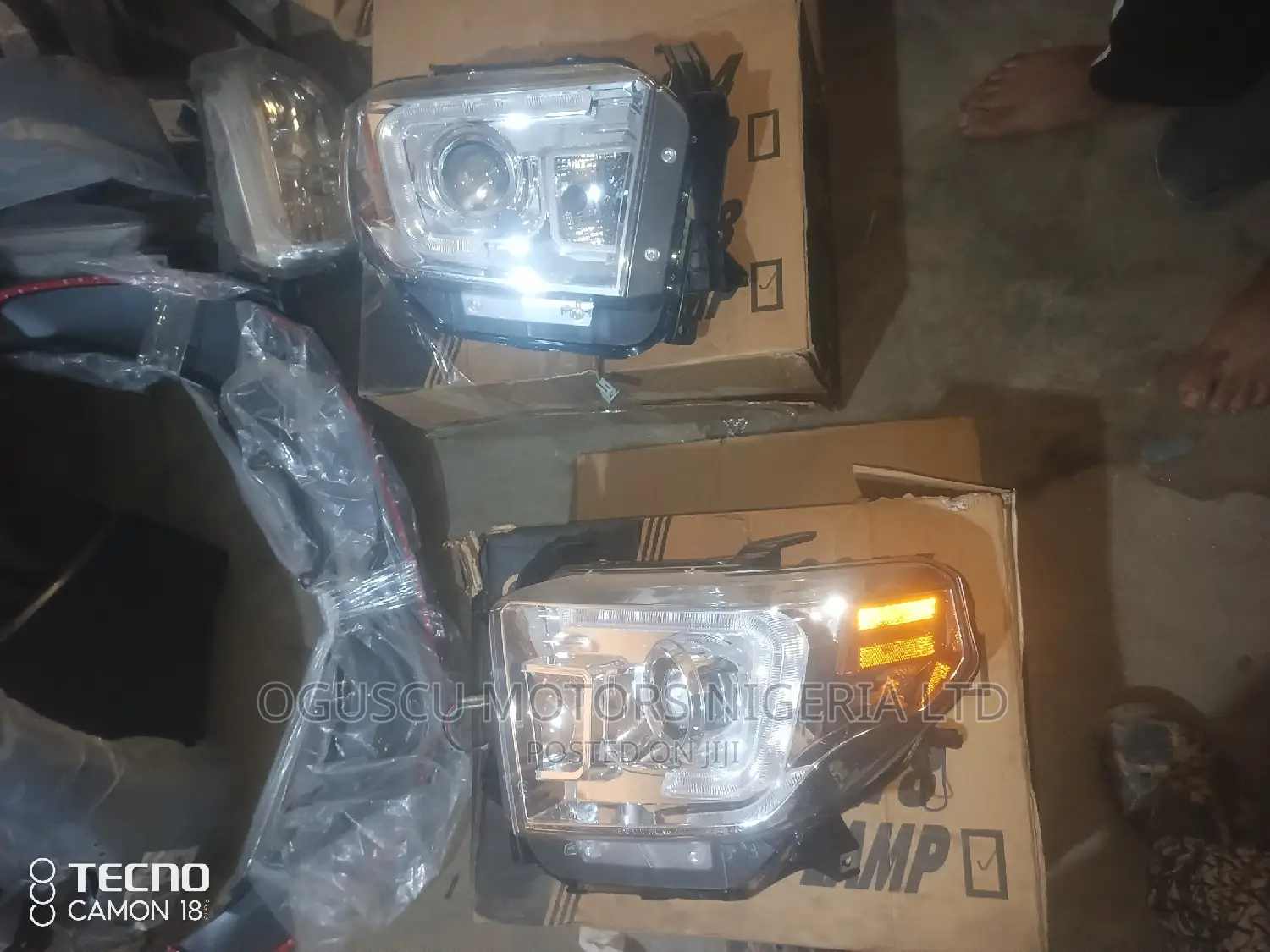 Headlamp Tundra 2020 Model With LED Light
