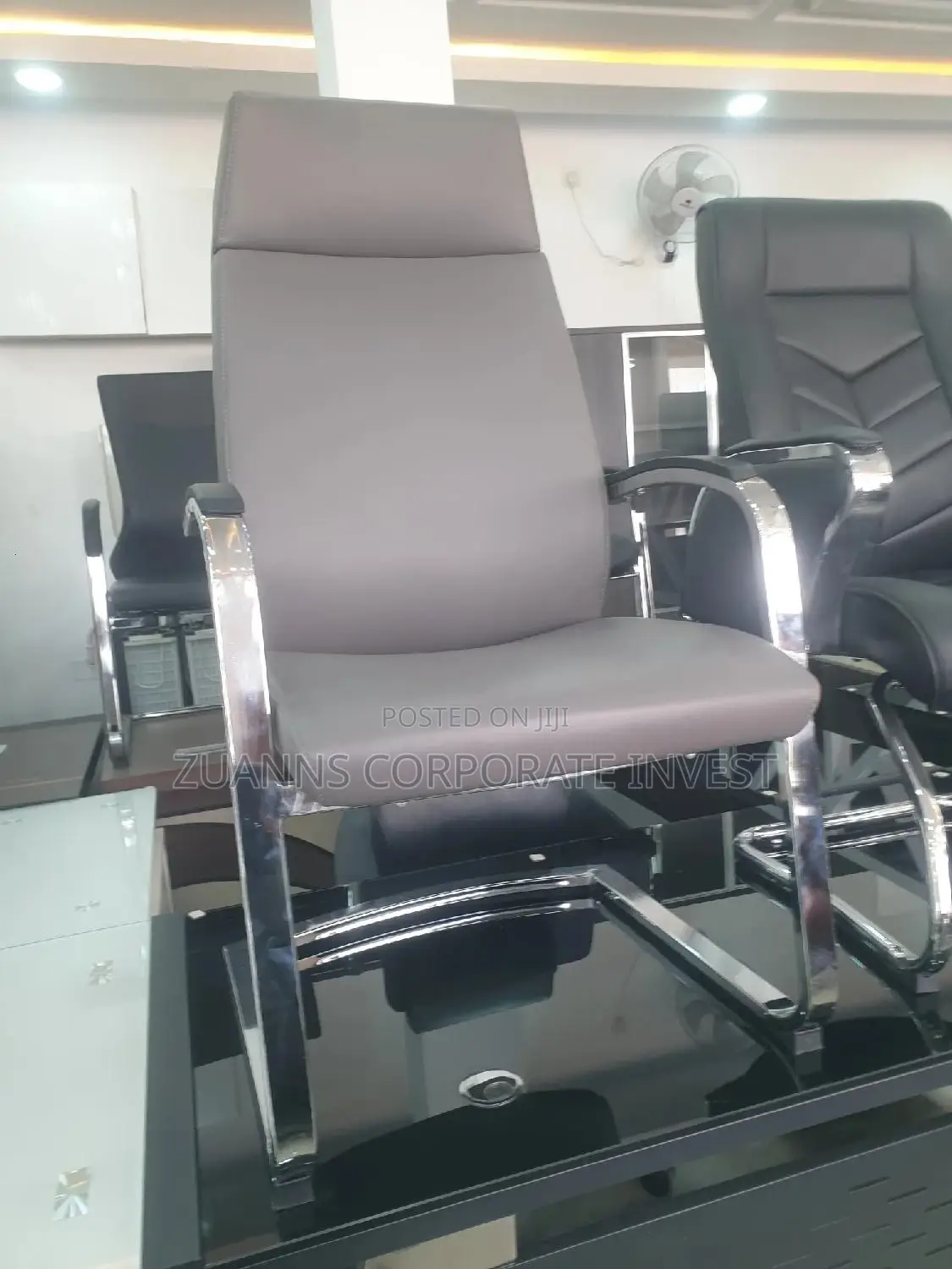 Executive Visitors Chair