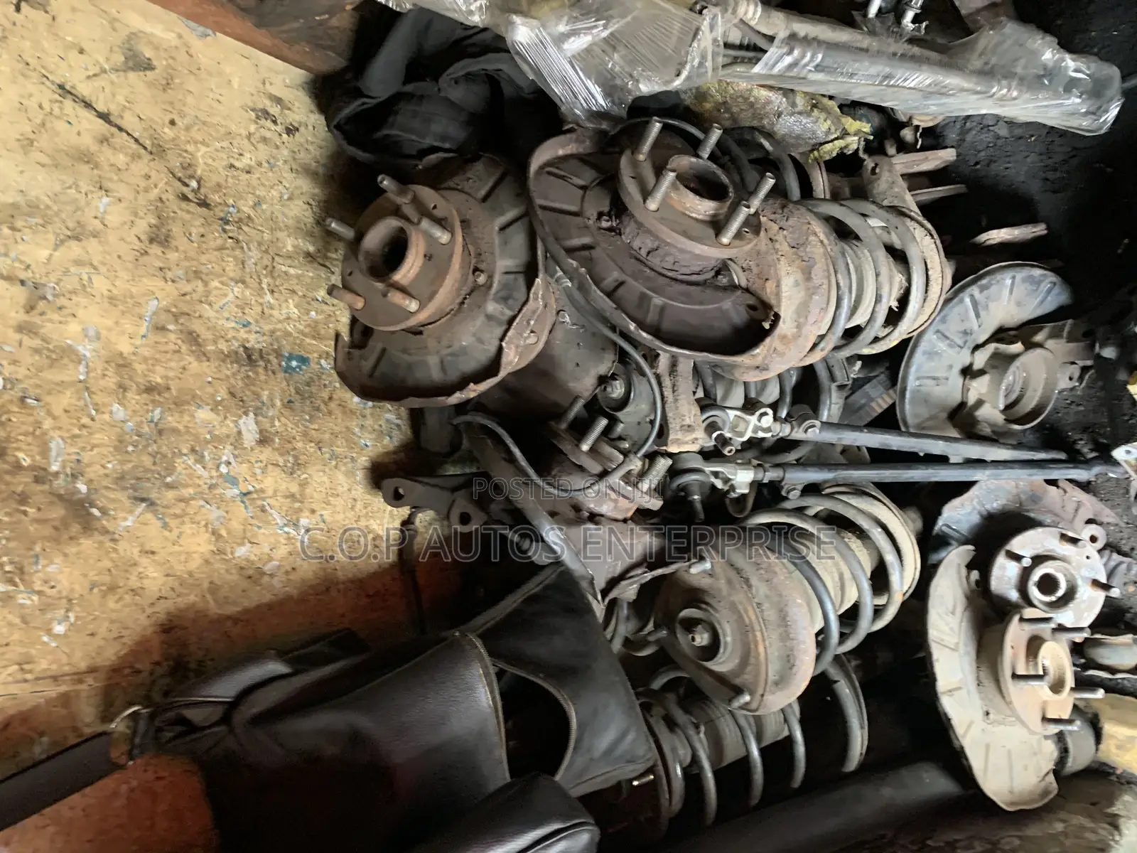 Shocks and Wheel Hubs for Land Rover Freelander Lr3 Lr4