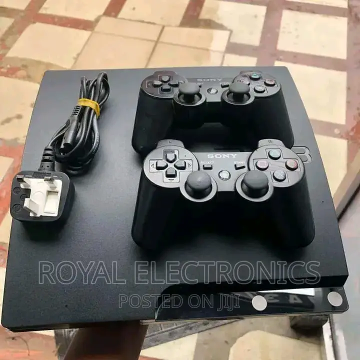 Direct Uk Ps3 Slim With Downloaded With Pes22 and Latest Adv