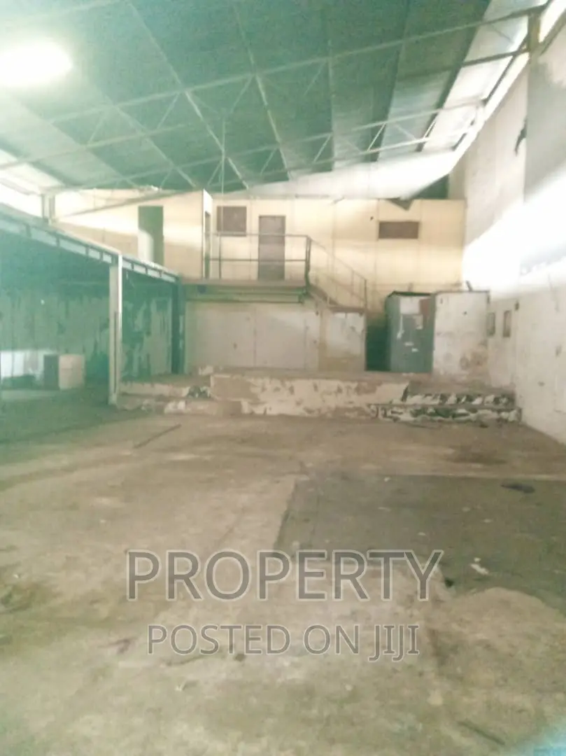 400 SQM Warehouse Ezek