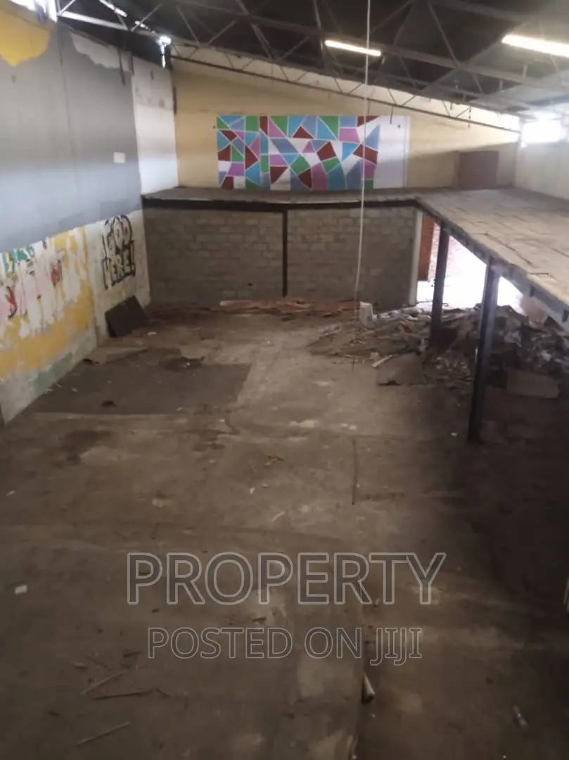400 SQM Warehouse Ezek