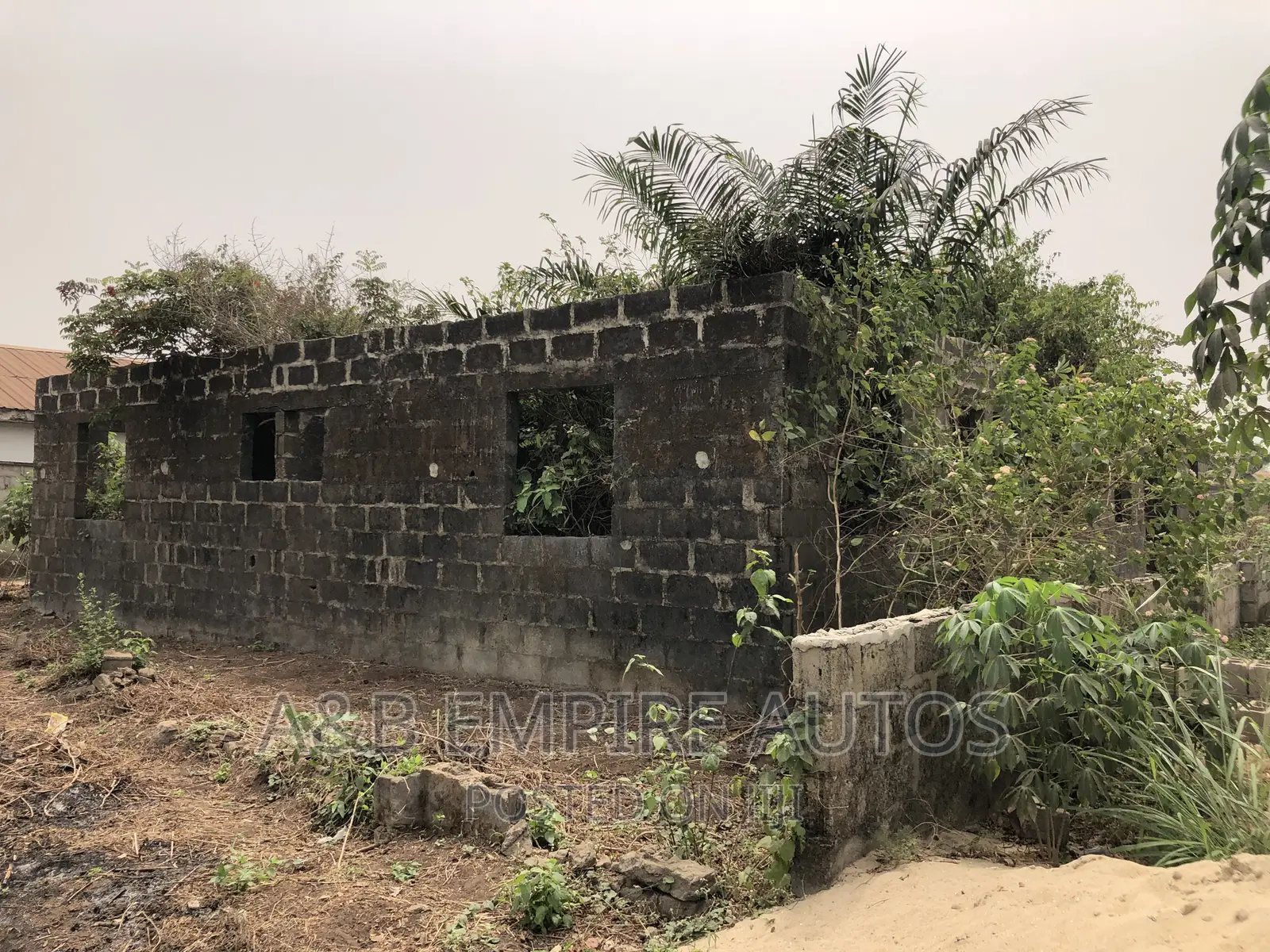 8bdrm House in Badagry for sale
