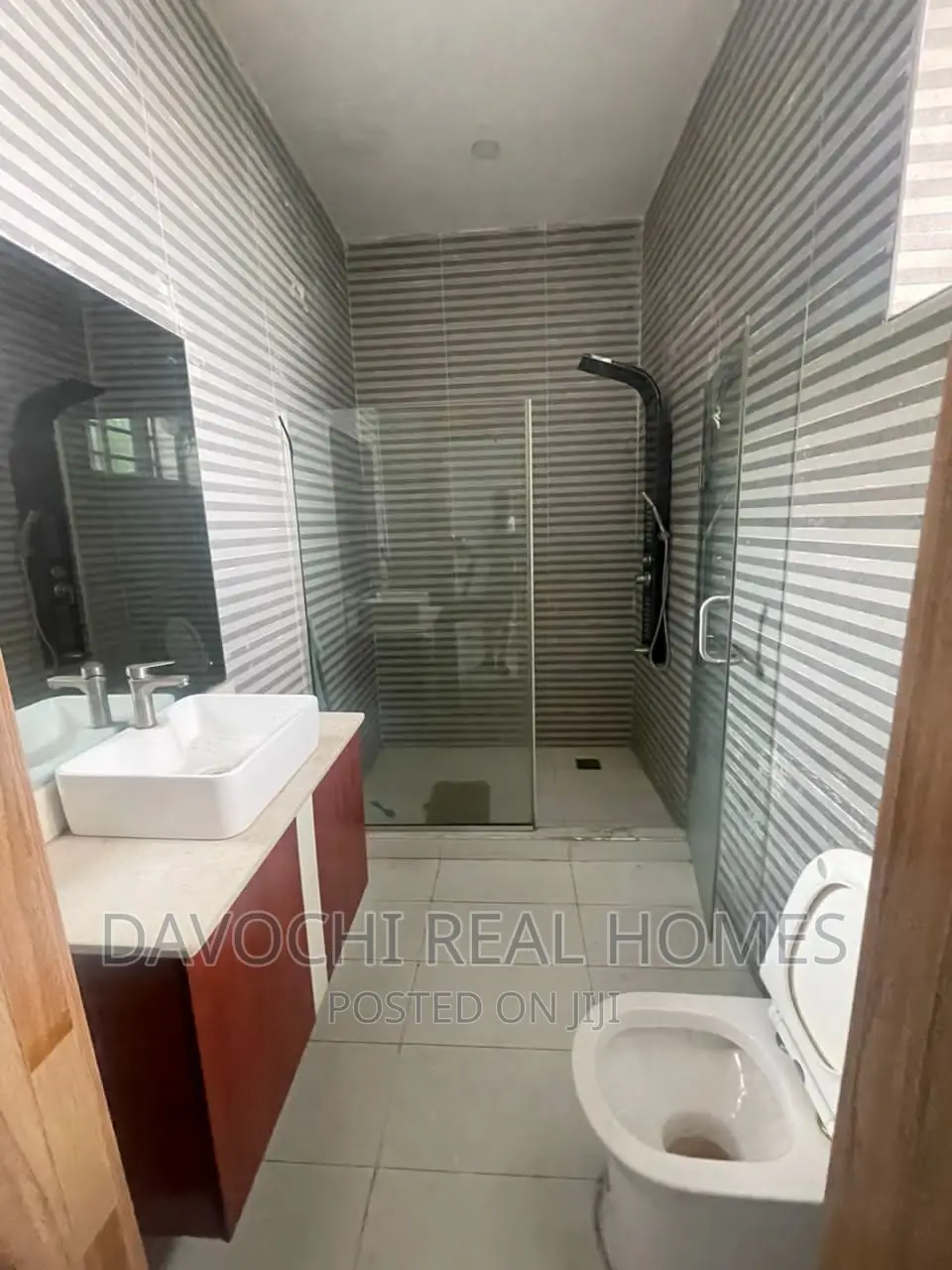 4bdrm Duplex in Lekki Phase One for rent