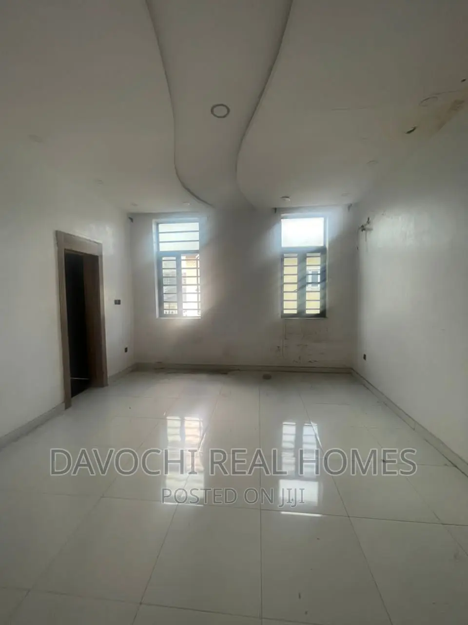 4bdrm Duplex in Lekki Phase One for rent